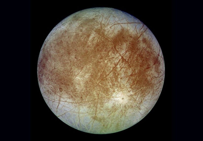 Europa Could Have Active Plate Tectonics, New Study Says