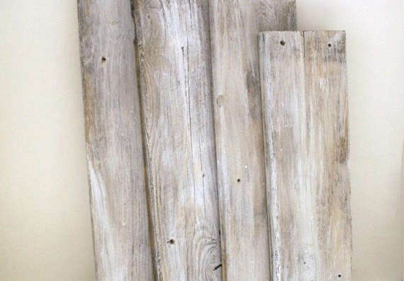 Whitewashed Reclaimed Wooden Boards