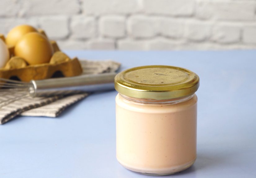 2 Easy Ways to Make Homemade Mayonnaise