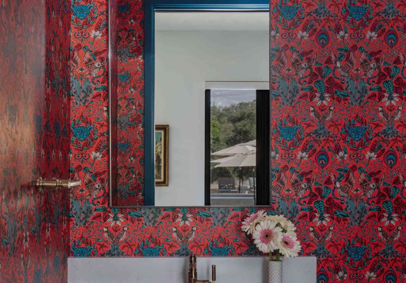 25 Red Bathroom Ideas That Will Never Go Out of Style