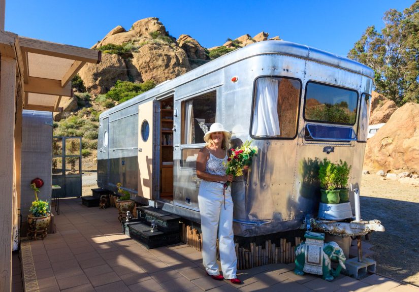 A 1954 Trailer Finds New Life as a Retro-Style Tiny Home