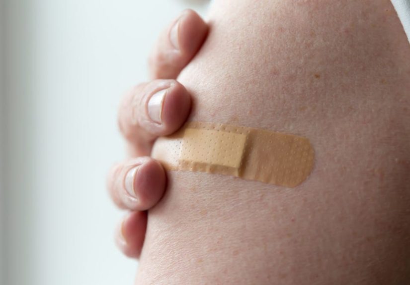 Bivalent COVID-19 Booster Vaccine: 8 Common Side Effects