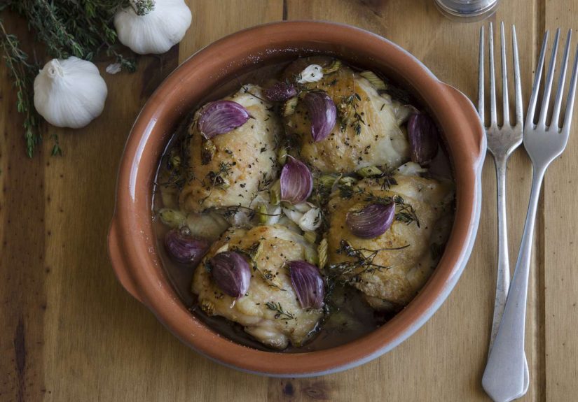 Chicken With Forty Cloves of Garlic (Clay-Pot) Recipe
