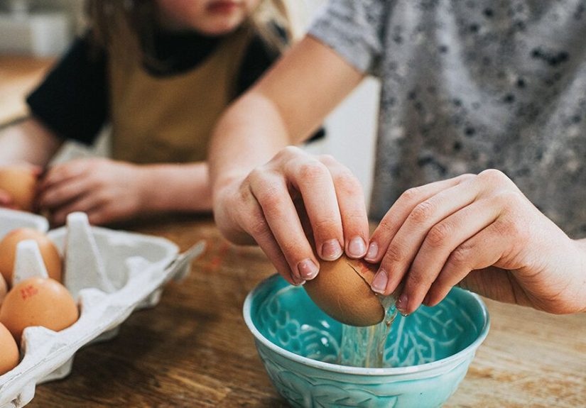 How Many Calories Are in an Egg?