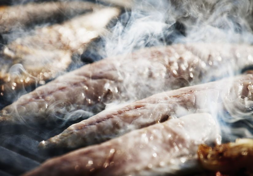 Recipe for Tasty Hot Smoked Mackerel on the Grill