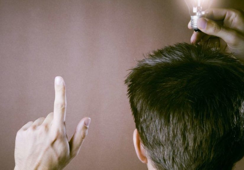 What happens in the brain during a “eureka!” moment?