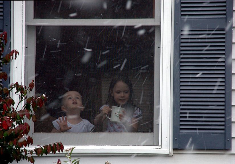 #361 The first snowfall of the season - 1000 Awesome Things
