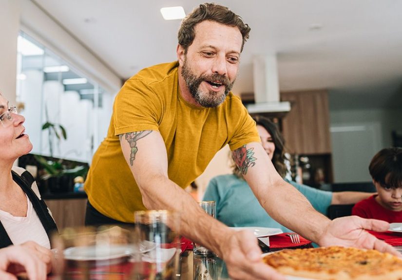 4 Tips for Hosting People with Food Allergies