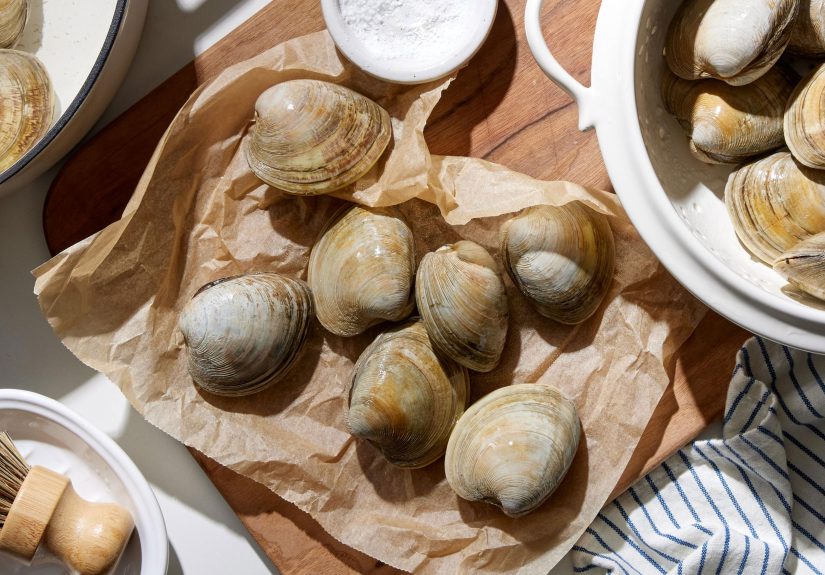 How to Clean Clams in Just 4 Easy Steps