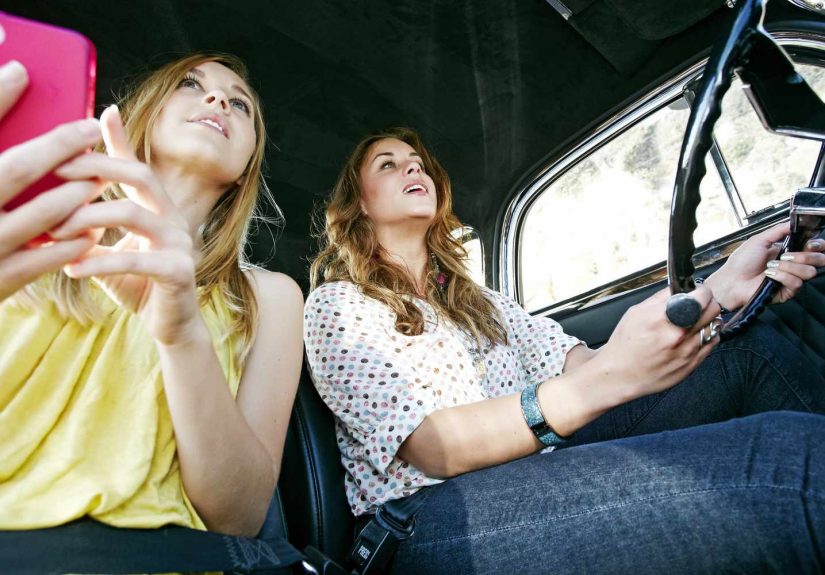 How to Use an MP3 Player in Your Car