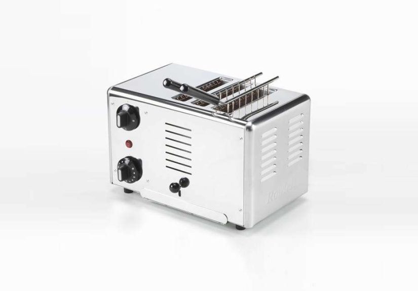 Rowlett Rutland 3 Slice Toaster with Sandwich Toaster Slot