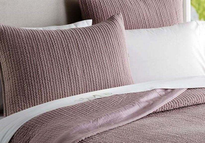 Velvet Channel Quilt & Shams