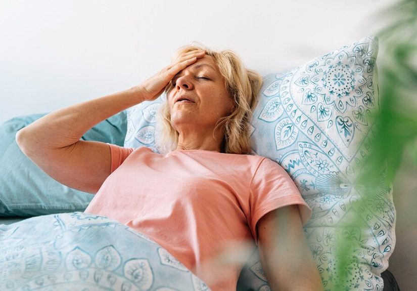 8 Tips to Deal With Vasomotor (Menopause) Symptoms